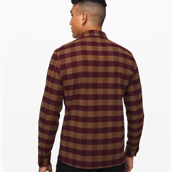 Lululemon | Masons Peak Flannel - Picture 5 of 6